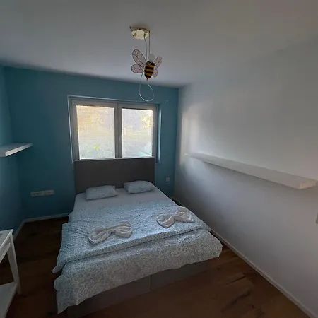 Hostal Rd6 Simple And Liubliana